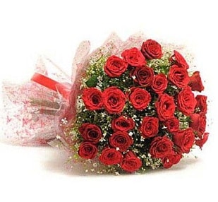 27 Adet kırmızı gül buketi  Artvin ucuz çiçek gönder 